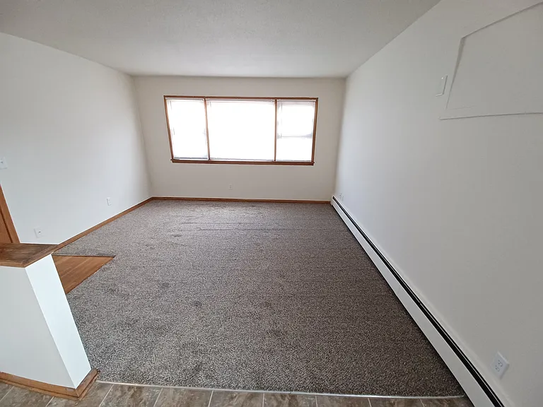 4707 University Ave NE — Photo 12