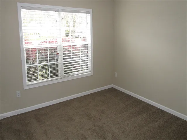 282 Rockingham Dr — Photo 11