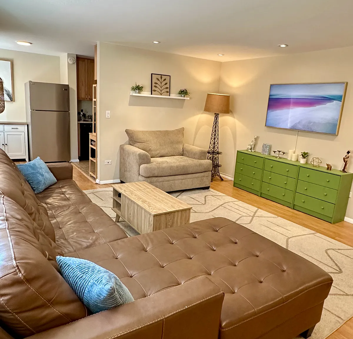 2 bed, 862 sqft, $2,600 — Photo 3