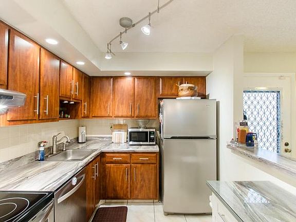 2nd image of 15488 Lakes Of Delray Blvd