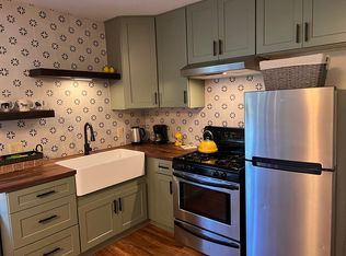 6850 Gunn Dr UNIT B, Oakland, CA 94611