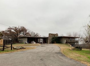 530 Lombardy Rd, Guthrie, OK 73044