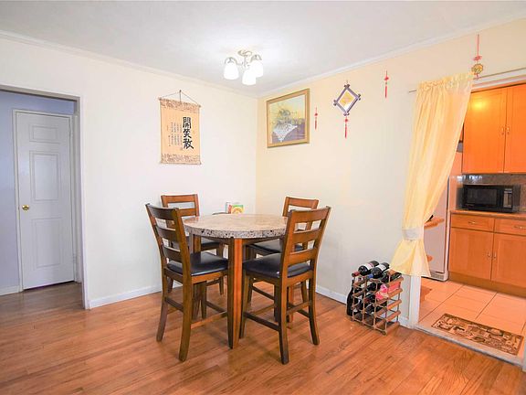 5th image of 163-42 17th Ave #1