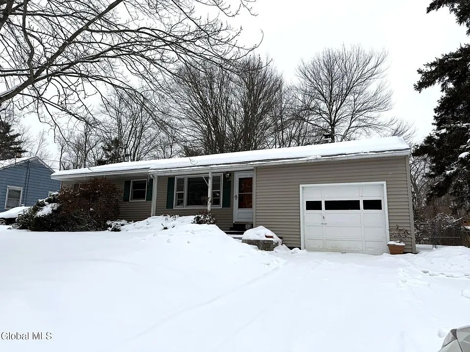 1st image of 10 Willey St