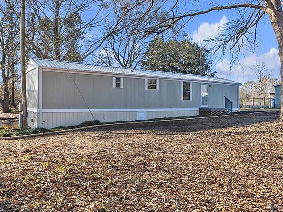 2nd image of 4179 Deerfield Dr