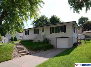 2921 N 206th St, Elkhorn, NE 68022