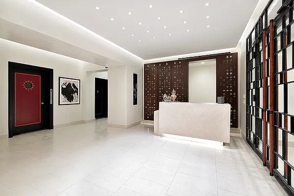 Rented by Compass | media 35