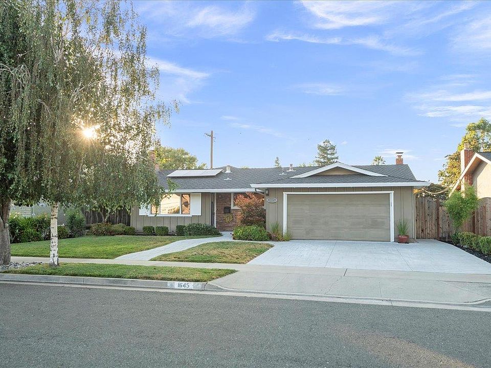 1st image of 1645 Tiffany Way