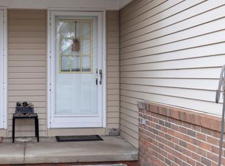 21939 Concord Dr, Riverview, MI 48193