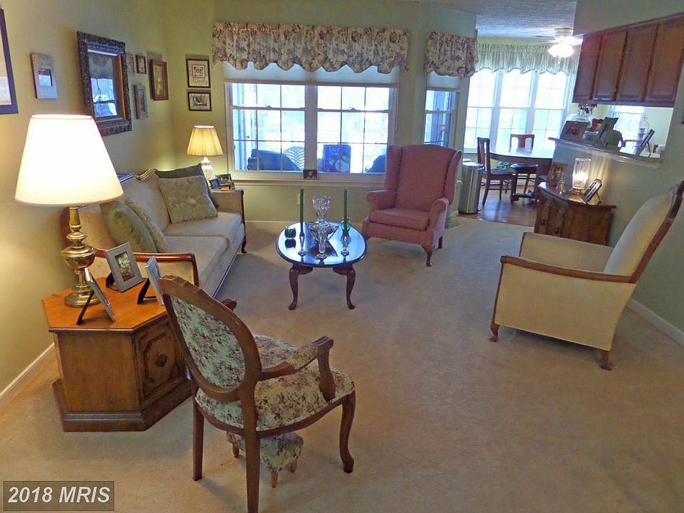 1st image of 205 Burkwood Ct Unit 2G