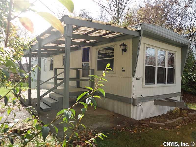1st image of 1318 Fisher Ave