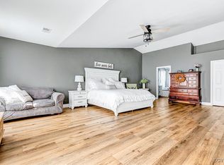29 Glen Oak Rd, Fredericksburg, VA 22405