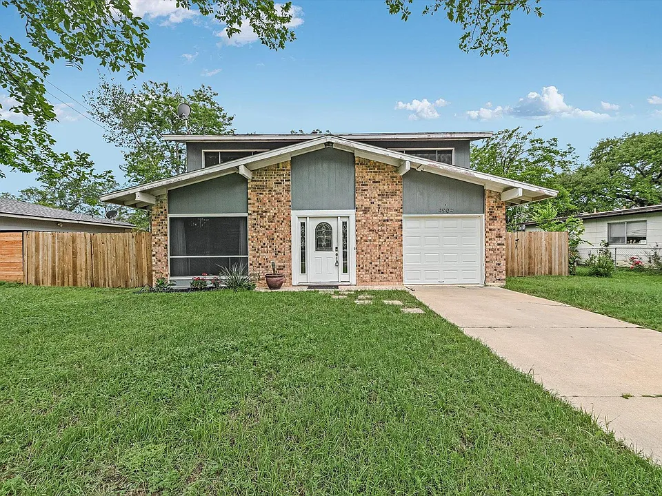 4904 Creekline Dr