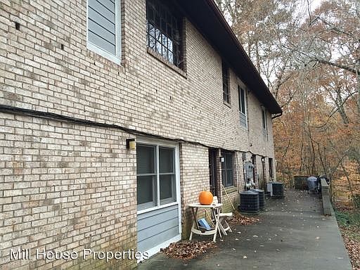 4th image of 208B Greene St
