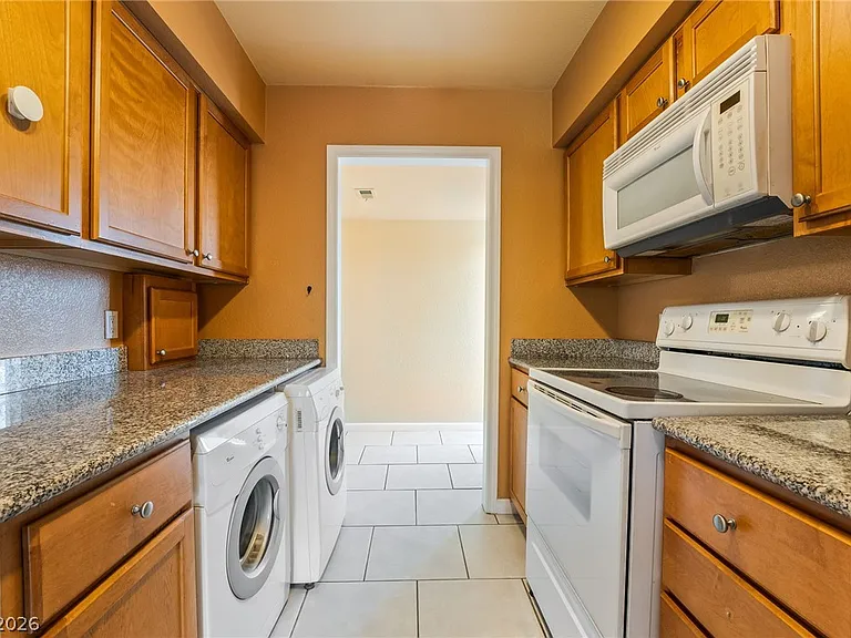 2843 Geary Pl #3102 — Photo 12