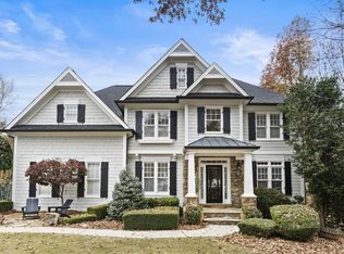 262 Canyon Dr, Sugar Hill, GA 30518