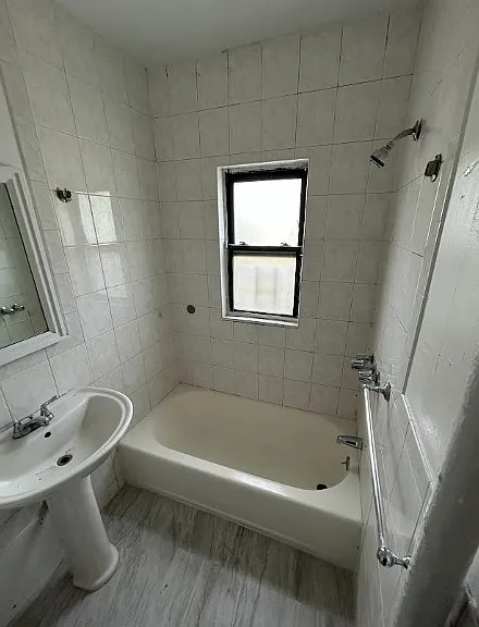 110 Purser Pl #2L — Photo 2