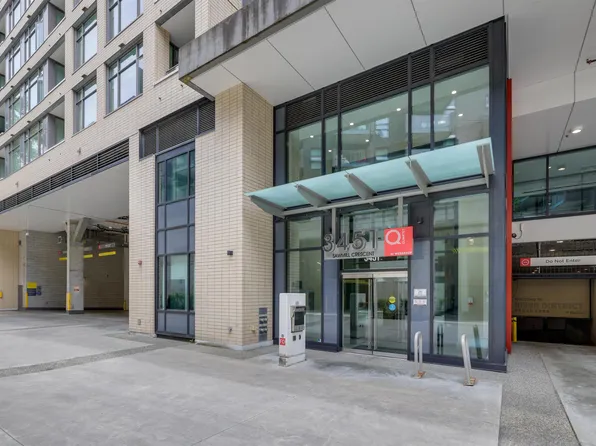 3451 Sawmill Cres #702, Vancouver, BC V5S 0E3