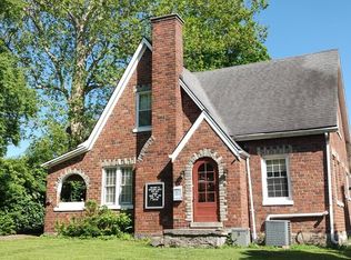 1110 N Broadway, Lexington, KY 40505