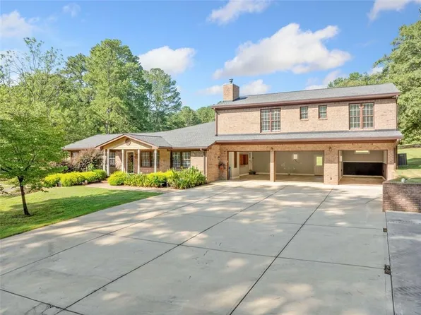 204 Mount Moriah Rd, Auburn, GA 30011