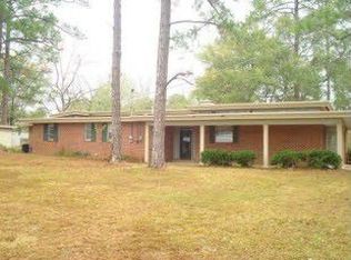 604 Whatley Dr, Dothan, AL 36303