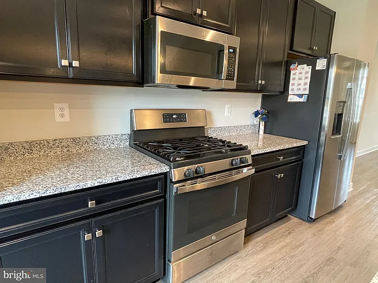 1518 Wilmer Park Ln — Photo 27