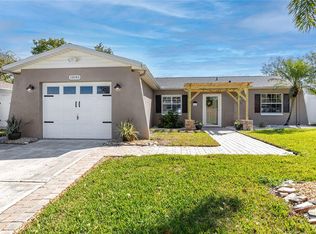 11045 Broadwood Dr N, Pinellas Park, FL 33782