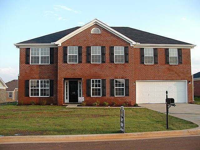 1st image of 102 Bellevue Dr