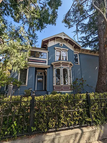 2517 Fulton St Photo 1