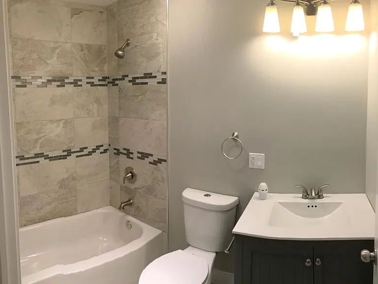 1817 N Kedzie Ave #3 — Photo 6