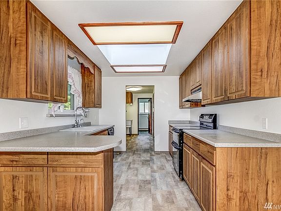 4th image of 6823 124th St E