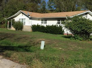1903 County Road 4430, Boss, MO 65440
