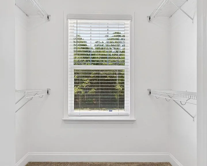 2297 Shady Ln NE — Photo 22