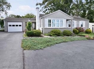 45 Scenic Dr, Cranston, RI 02920