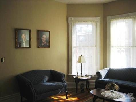 5th image of 113 S Walnut St