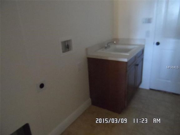3rd image of 1744 Lake Side Ave