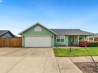 2377 Sony Loop, Eugene, OR 97404