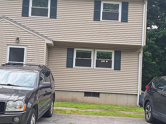 2nd image of 15 Pleasant St #15