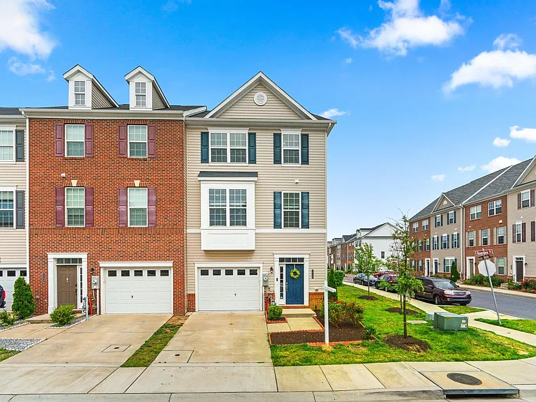 7720 Rearden Ct — Photo 1