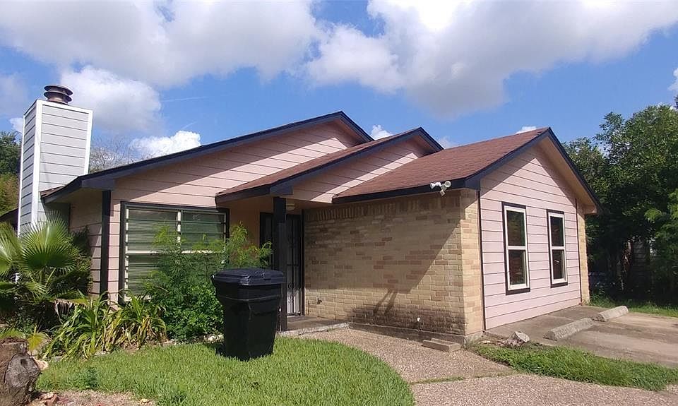 1st image of 13506 Townwood Dr
