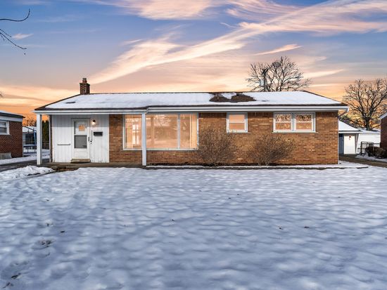 35940 Parkdale St, Livonia, MI 48150