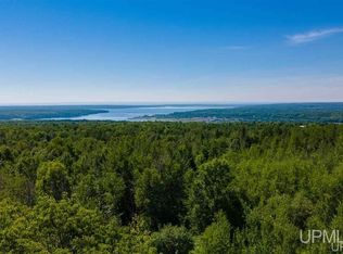 Tbd Blessent Rd, Hancock, MI 49930