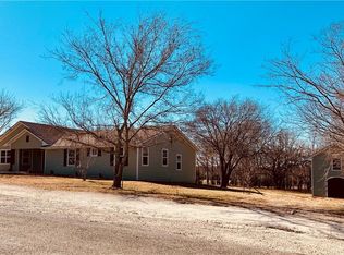 237 Blanks Rd, Whitewright, TX 75491