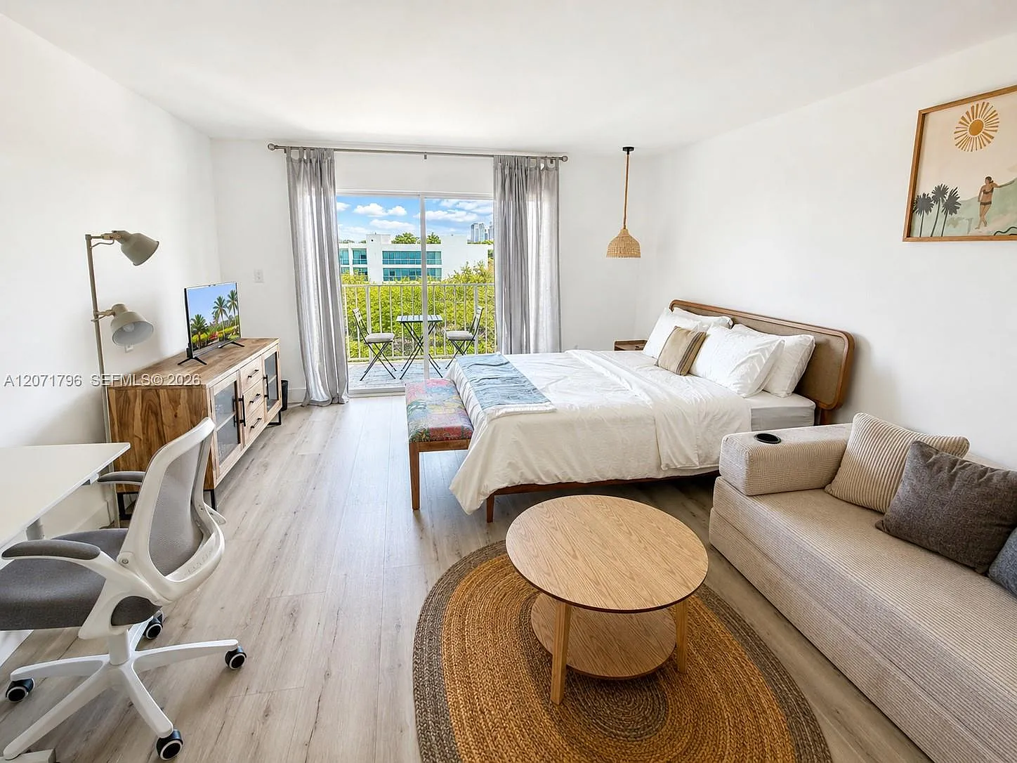 Nirvana Condo No Five Con — Photo 2
