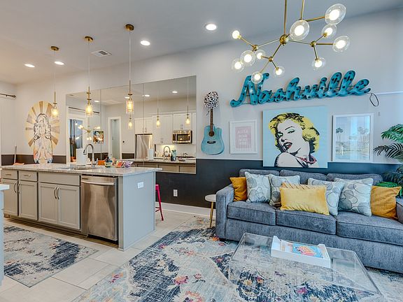4th image of 707 26th Ave N APT 6
