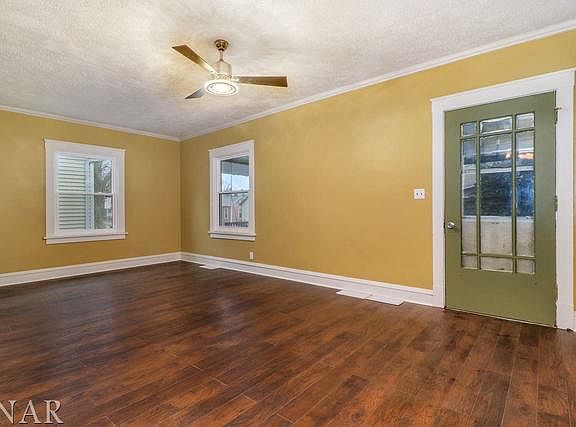 4th image of 604 1/2 E Douglas St
