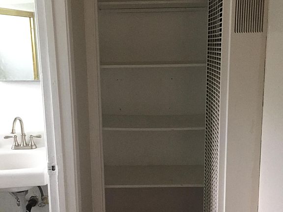 4th image of 3119 Pearl Ave APT 4