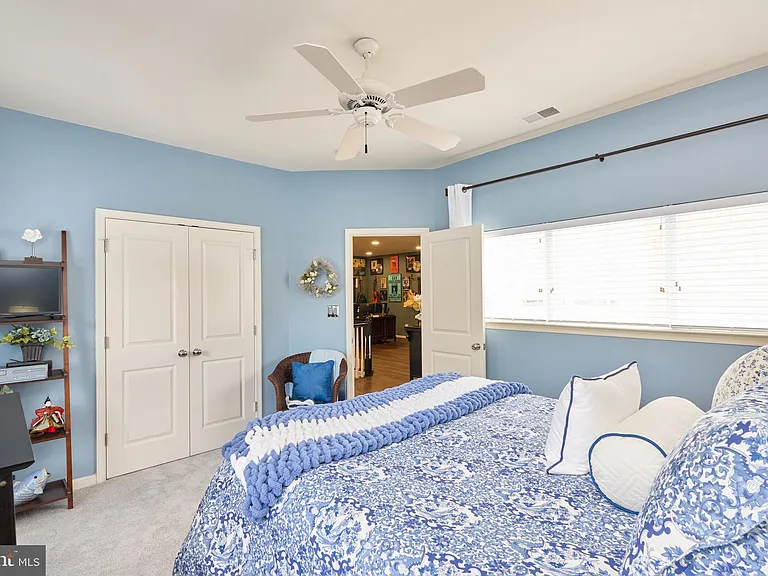 42719 Explorer Dr — Photo 37