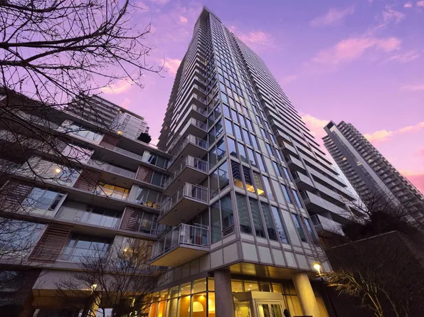 8131 Nunavut Ln #901, Vancouver, BC V5X 0E2