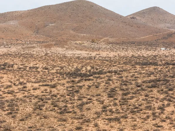S Morgan Ranch Rd #196, Pearce, AZ 85625